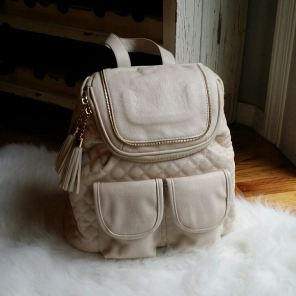 •FLASH SALE!•Beige Backpack Purse