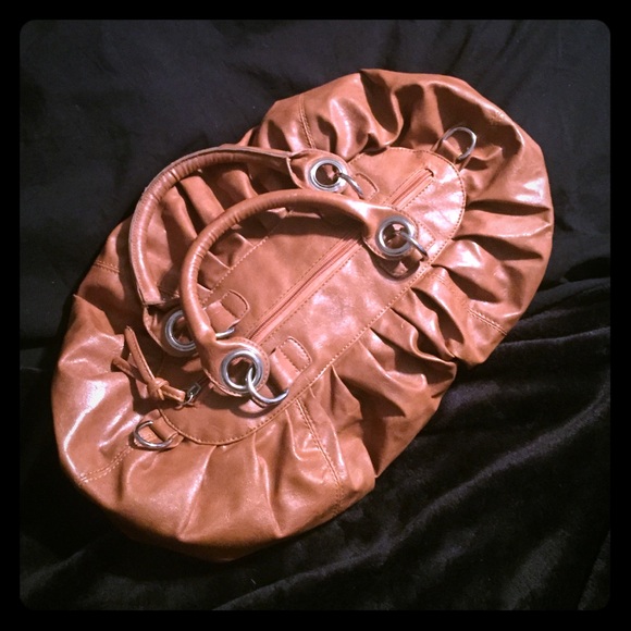 Camel hand bag