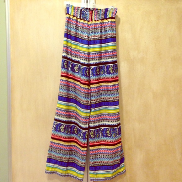 Never Worn Vibrant Printed Palazzo Pants