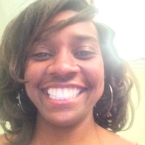 Meet your Posher, Jakyra