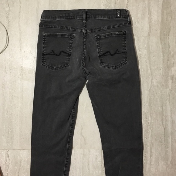 Jeans - Picture 3 of 4