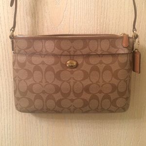 🎉🎉SALE🎉Coach cross body purse