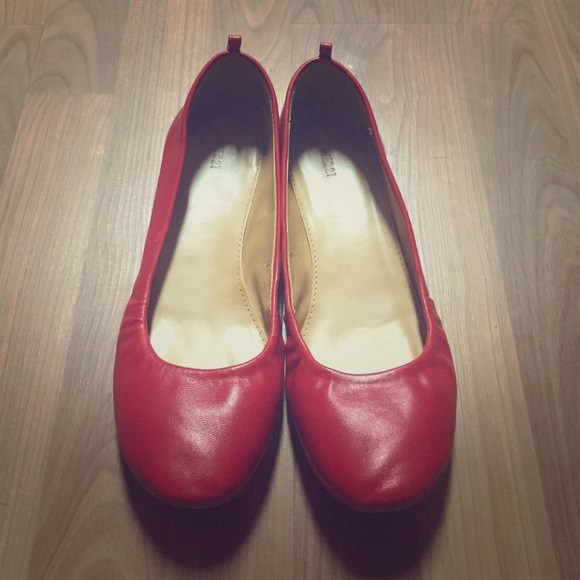 Red Faux Leather Forever 21 Flats Size 8.5