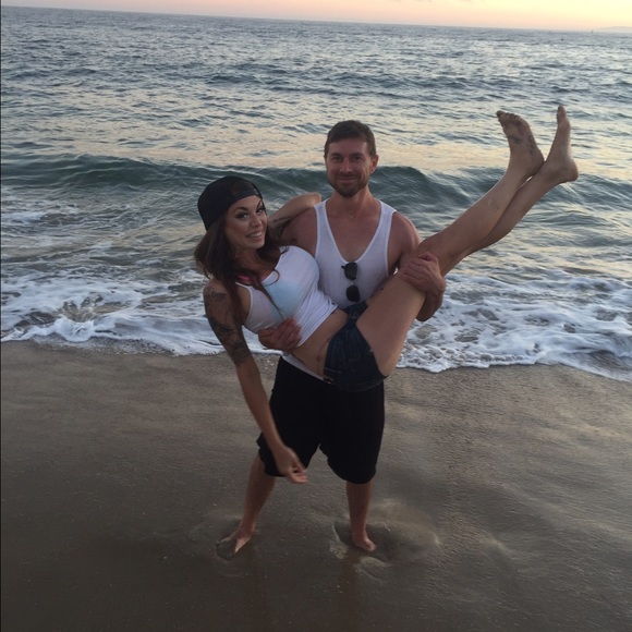 Meet your Posher, Tessa - Picture 2 of 4