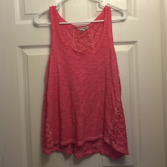 🎀 LACE TANK TOP 🎀