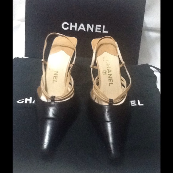 🚫🚫SOLD🚫🚫GORGEOUS CHANEL SLINGBACK