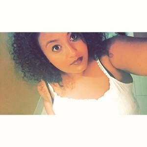 Meet your Posher, Ikram