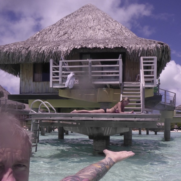 Meet your Posher, Shianne - Picture 3 of 4