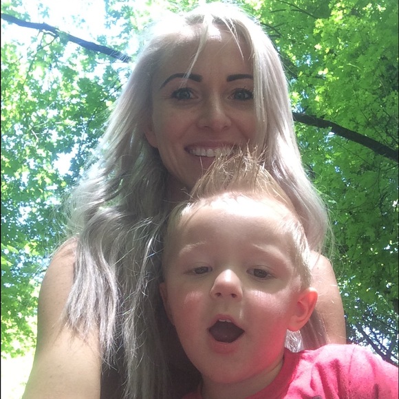 Meet your Posher, Shianne - Picture 4 of 4