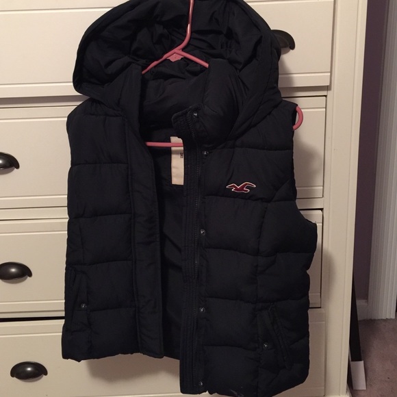 Hollister Jackets & Blazers - Hollister hooded vest