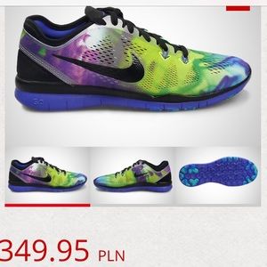 Nike Tie Die/ paint splatter free runs