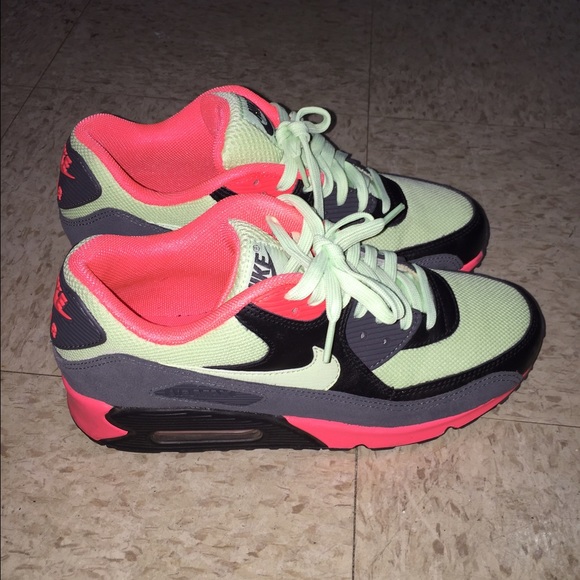 Nike Other - Men Nikes AirMax Size 8