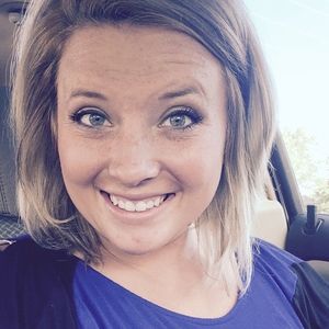 Meet your Posher, Casondra