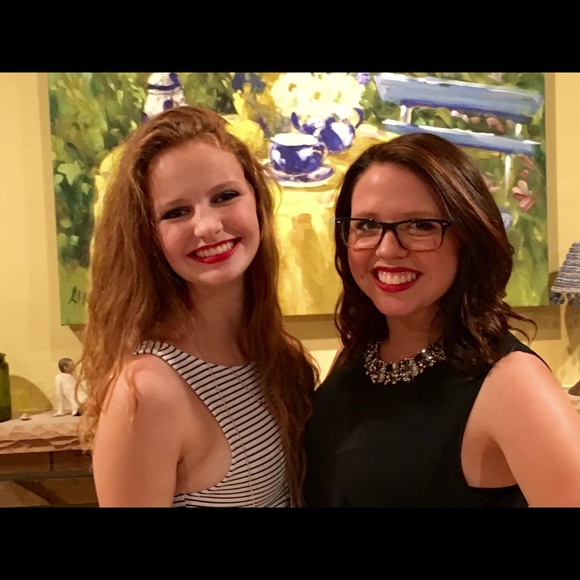 Meet your Posher, Kenzie