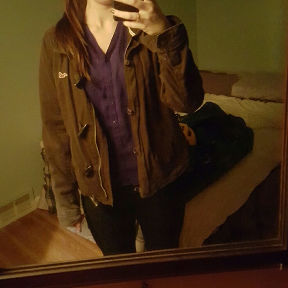 NEVER WORN Hollister brown coat