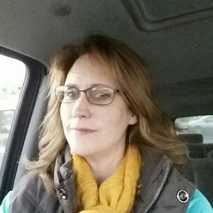 Meet your Posher, Candy