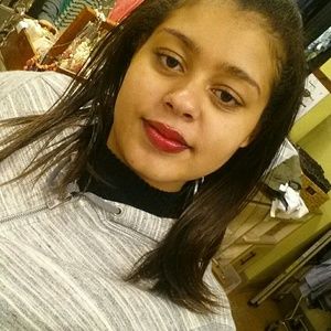 Meet your Posher, Melanie