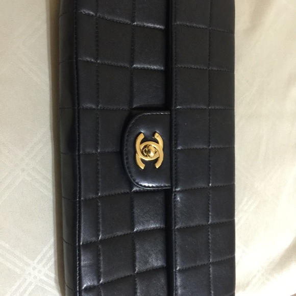 Authentic chanel purse