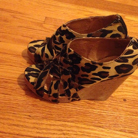 Wedged heels