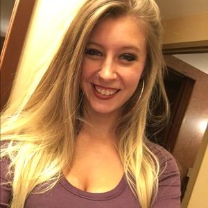 Meet your Posher, Jenna