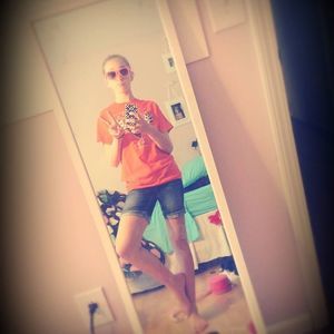 Meet your Posher, Alyssa