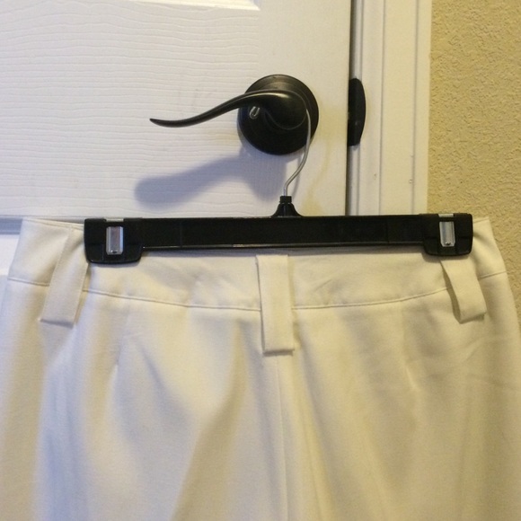 Express Capri - Picture 3 of 3