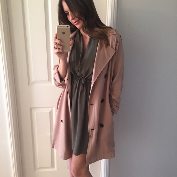 Sold • Khaki Mid Length Jacket Trench - Picture 4 of 4