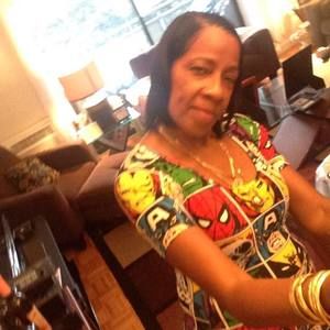 Meet your Posher, Xenia