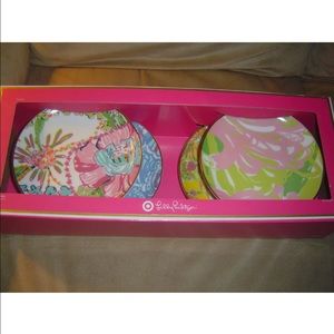 Lilly Pulitzer 4 plates brand new in box