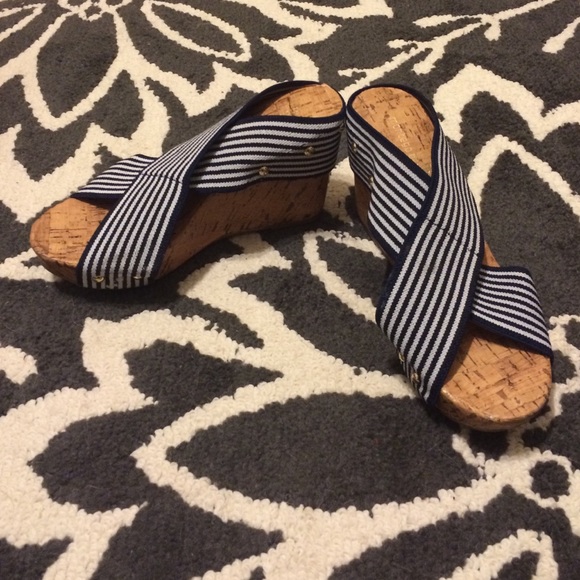 Blue straps wedges - barely used 👡
