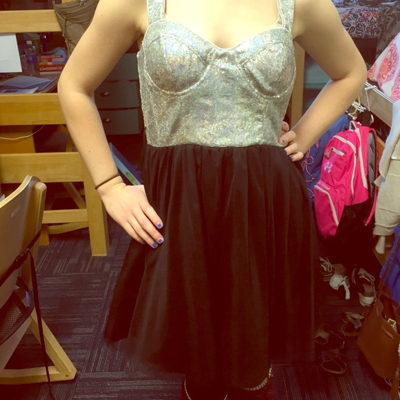 Black and silver sequined dress!