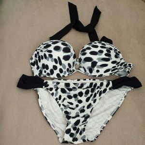 Victoria's Secret Bombshell Bikini Set