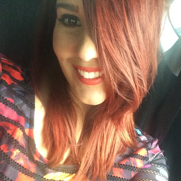 Meet your Posher, Liz