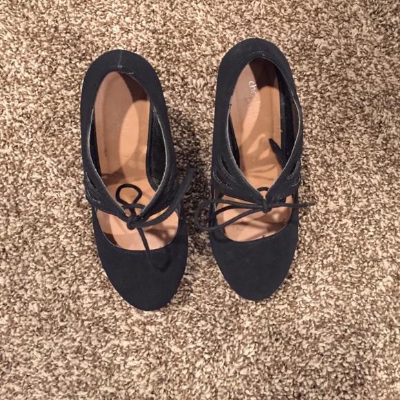 Charlotte Russe black wedges - Picture 4 of 4