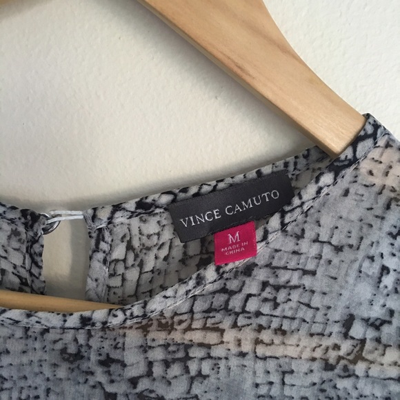 Vince Camuto Snakeprint Blouse Sz. M