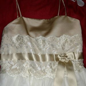 NWOT junior bridesmaids champagne dress