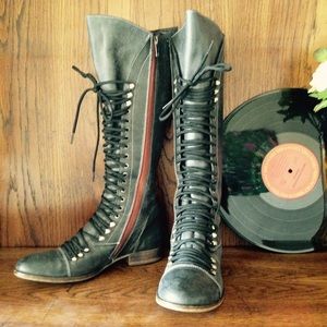 Steve Madden Perrin Boot