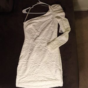 Forever 21 White Dress with Puffy One Side Sleeve