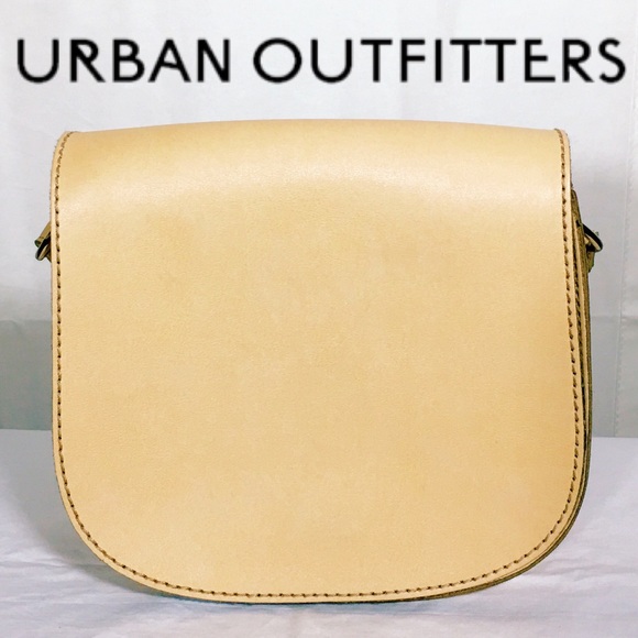 Urban Outfitters Handbags - Urban Outfitters Structured Saddle Bag