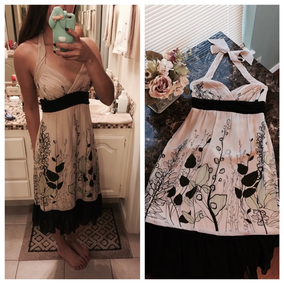 ⭐️ BCBG Maxazria Silk Halter Dress