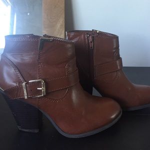 Cognac Ankle boots