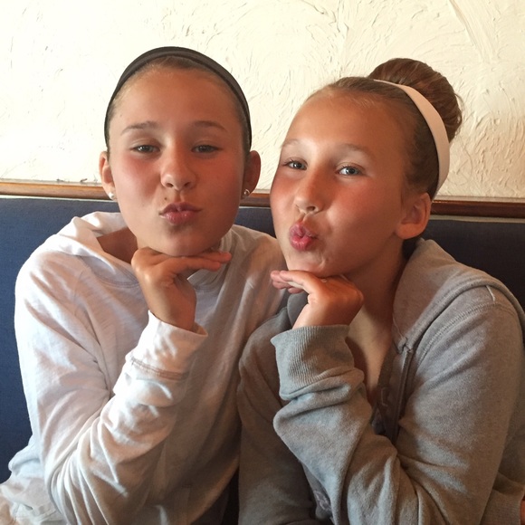 Meet your Posher, Melissa