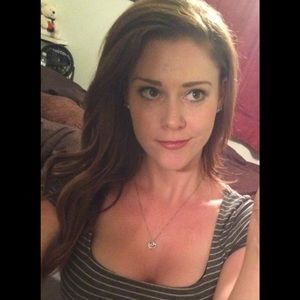 Meet your Posher, Tory