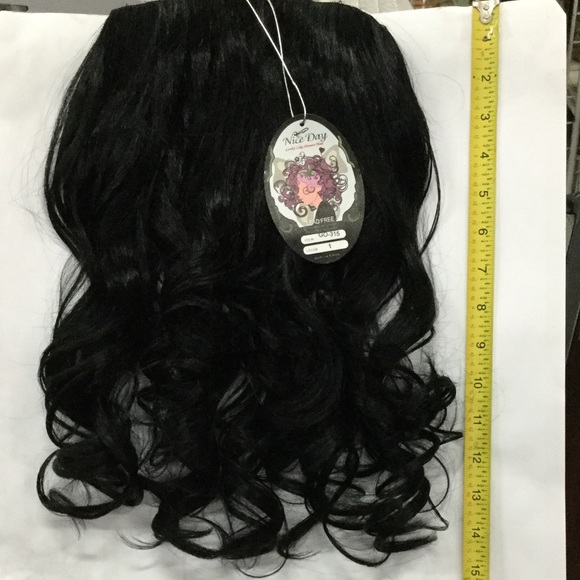 💥SOLD💥Synthetic Hair Extensions color #1