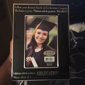 Graduation Frame