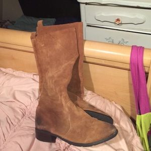Beautiful brown suede tall boots