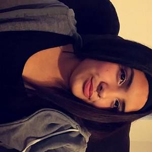 Meet your Posher, Anissa