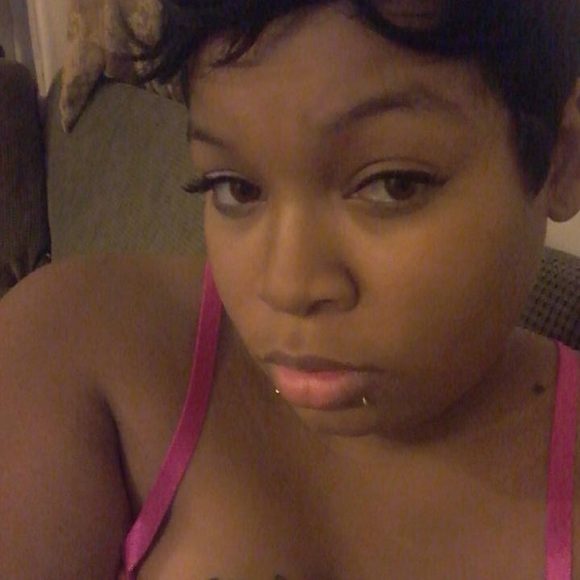 Meet your Posher, Ishalia