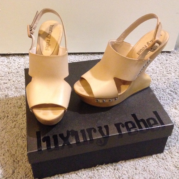 Sand colored Giada High Heels