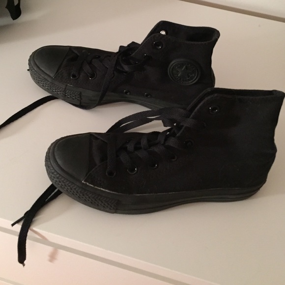 All black converse